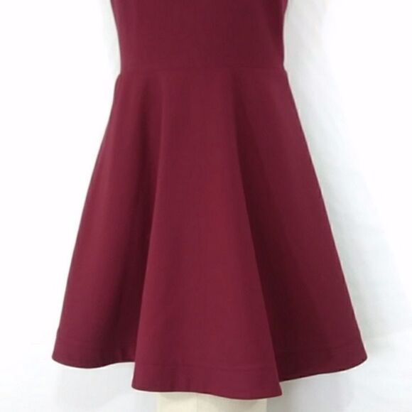ELIZABETH & JAMES DRESS FIT & FLARE BURGUNDY SKATER "MAGDALENA"EXCELLENT… - Picture 2 of 7